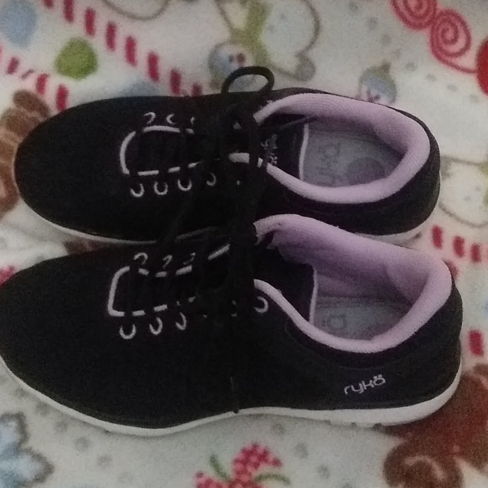Ryka Cygnus sneakers